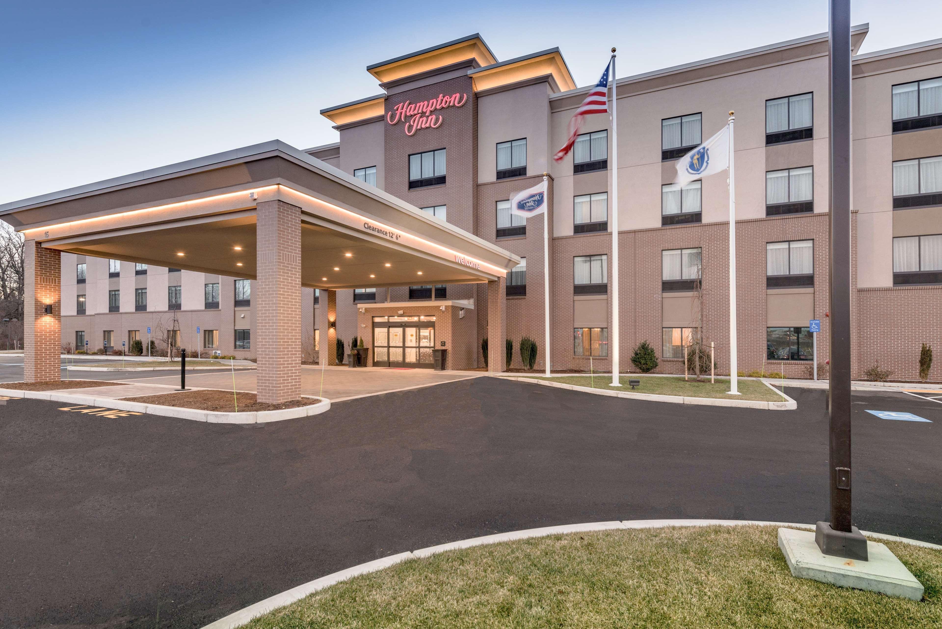 Hampton Inn Boston - Westborough Exterior photo