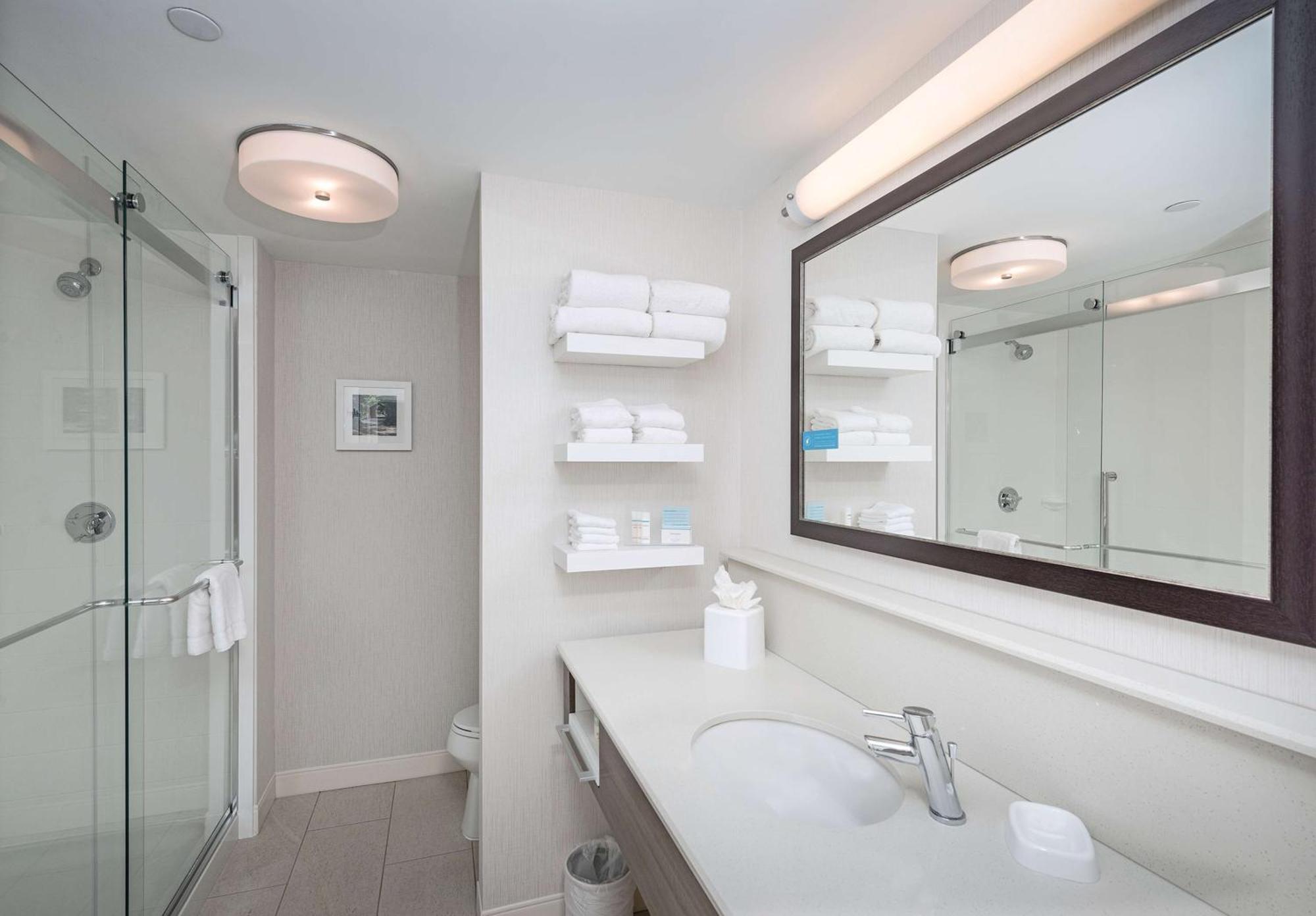 Hampton Inn Boston - Westborough Exterior photo