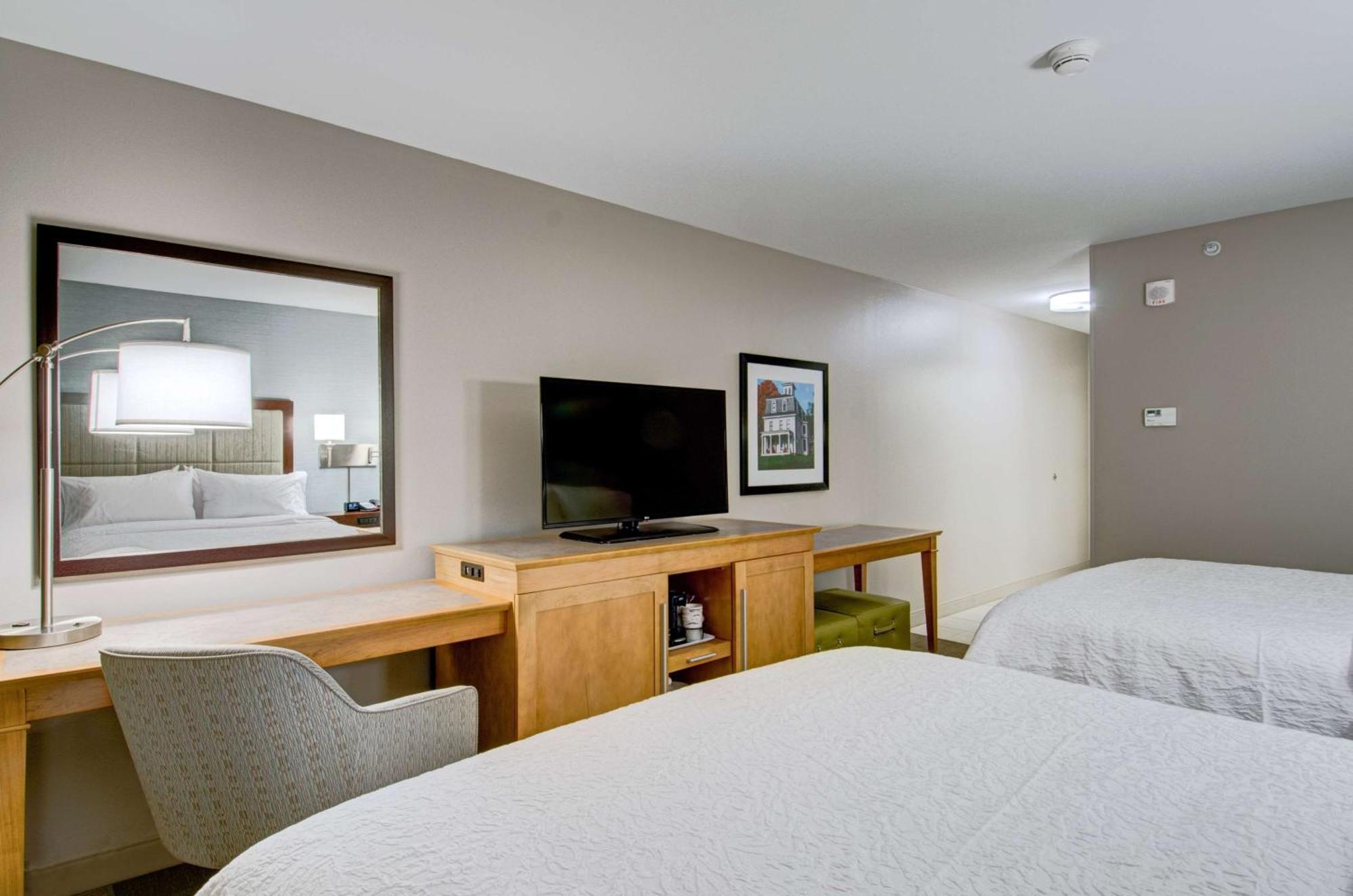 Hampton Inn Boston - Westborough Exterior photo