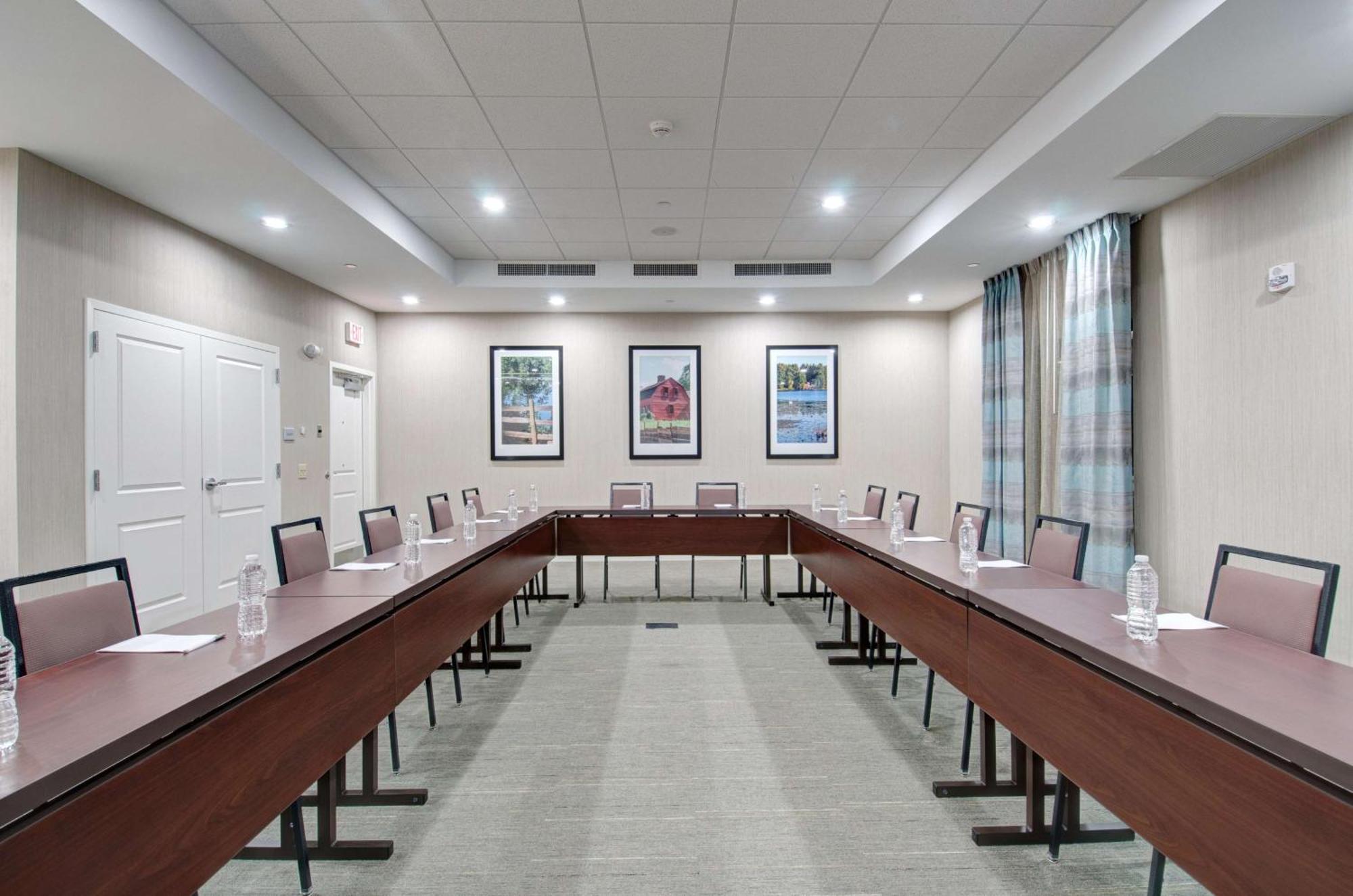 Hampton Inn Boston - Westborough Exterior photo