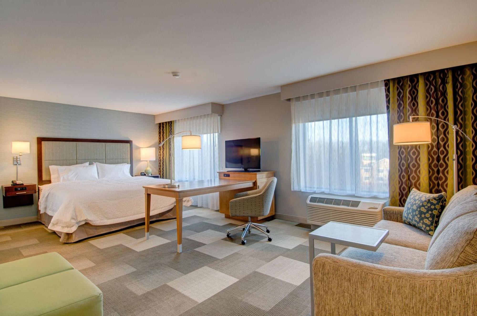 Hampton Inn Boston - Westborough Exterior photo