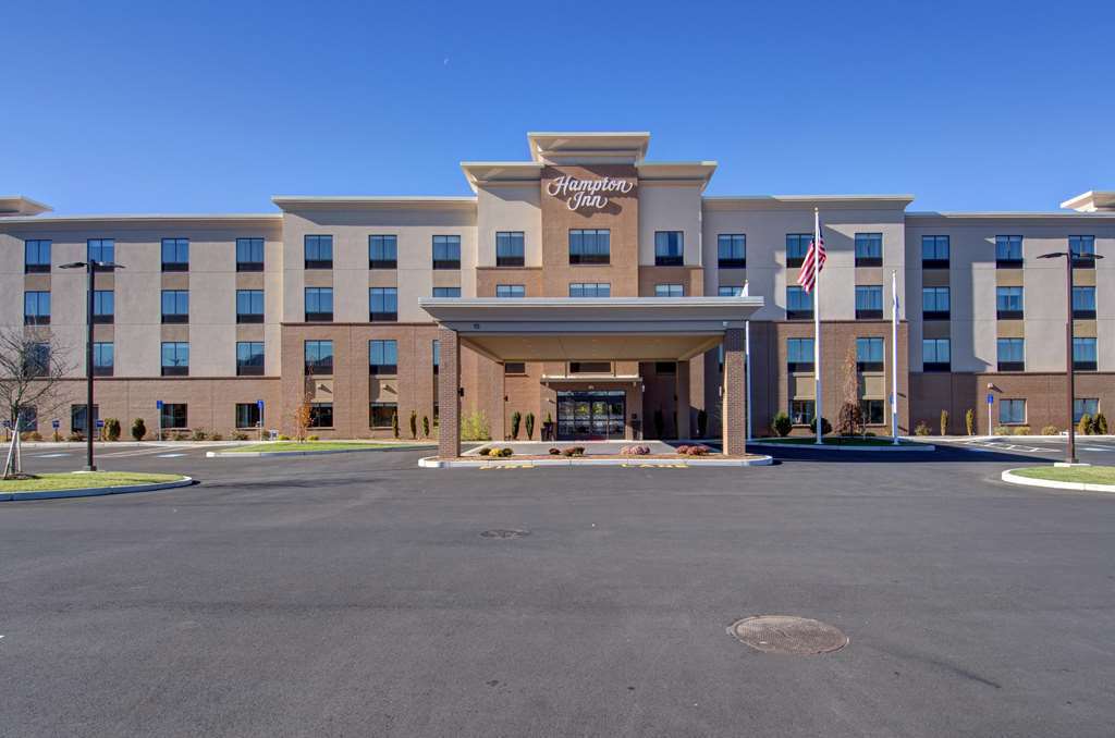 Hampton Inn Boston - Westborough Exterior photo